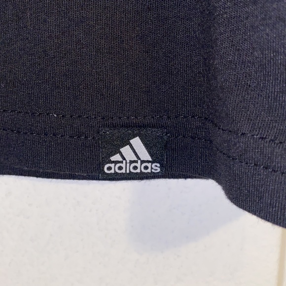 Adidas the go to performance Tee - Picture 5 of 5